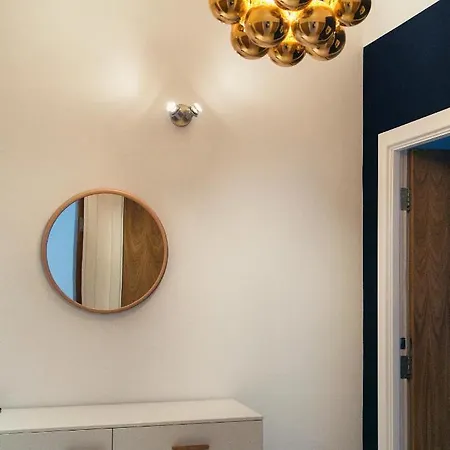 Regent House Deluxe 1 Bedroom Daire